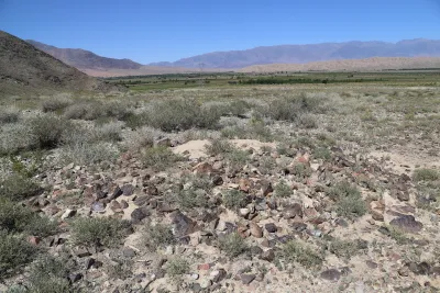 Ак-Өлөң II  көрүстөнү